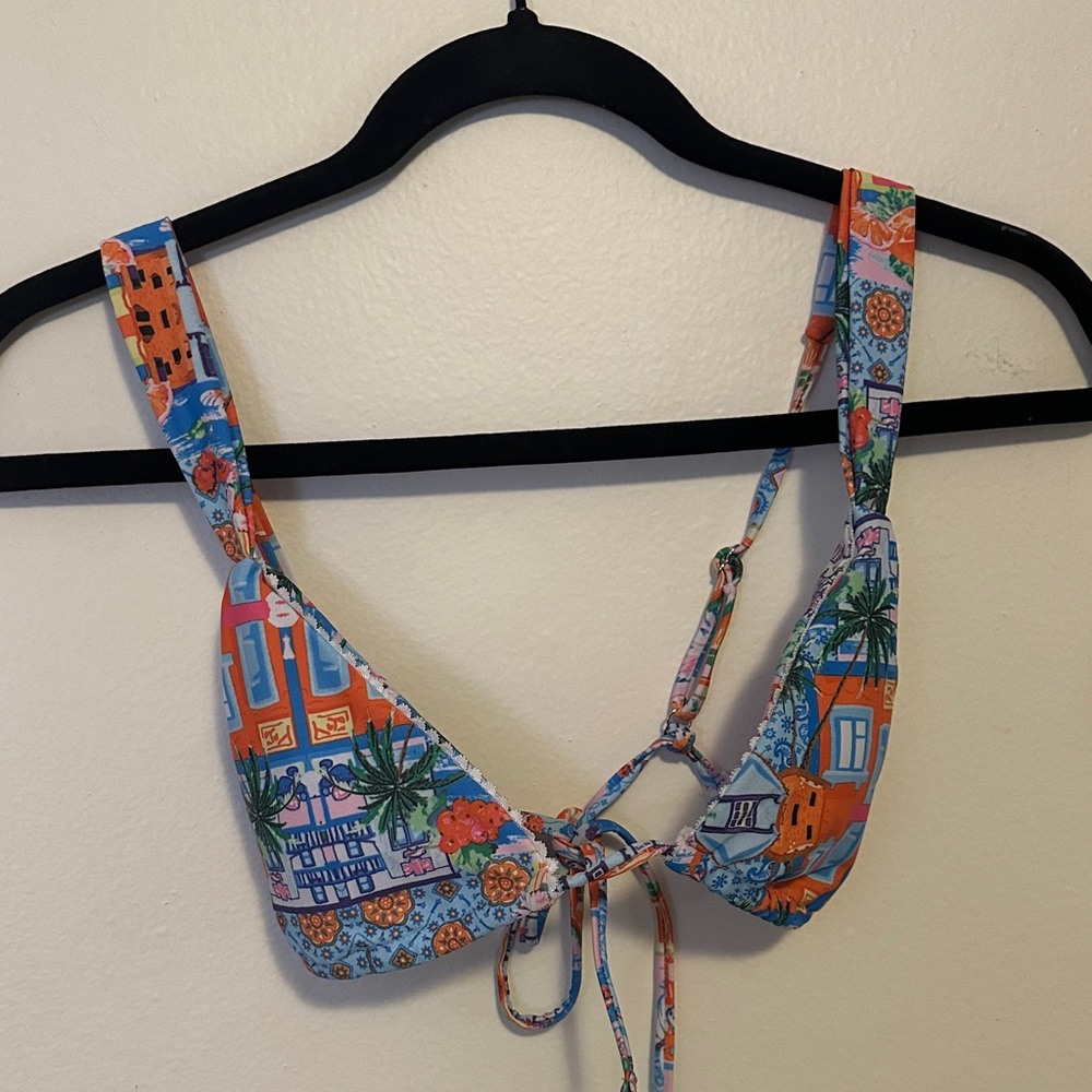 Tropical Multicolor Graphic Bikini Set - Picture 3 of 8
